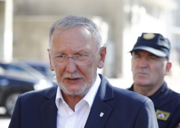 Božinović odjurio u Split: Govorit će o najavljenom prosvjedu Torcide