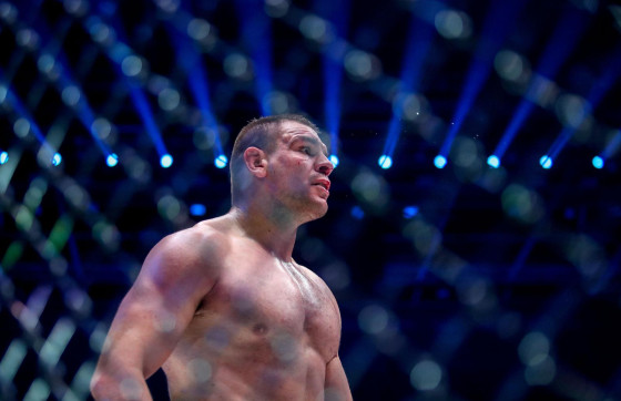 Cortes-Acosta nokautirao Deliju u prvoj rundi, iako se činilo kako je situacija – obrnuta