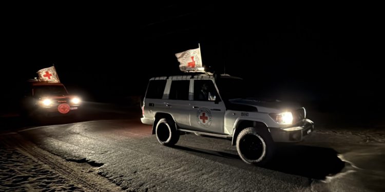 Crveni križ prenosi tri tijela izraelskim vlastima u rijetkoj koordinaciji