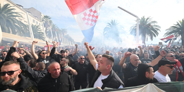 Dalija Orešković zadaje udarac prosvjedu u Splitu, ruši Božinovića: ‘Objavljujem dokumente’