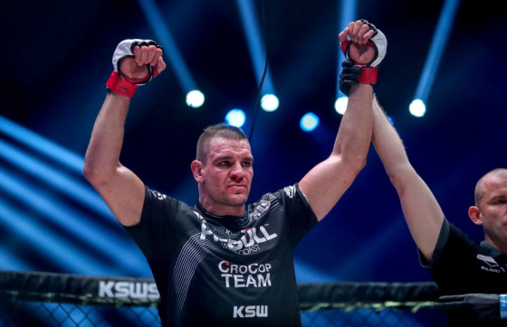 Delija nakon sporne borbe: Pokraden sam, ovo sport još nije vidio!