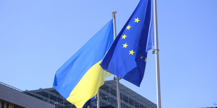 EU izdaje upozorenje Ukrajini zbog skandala s mitom — RT World News