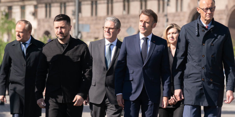 EU je sabotirala Trumpov mirovni plan za Ukrajinu – Guardian — RT World News