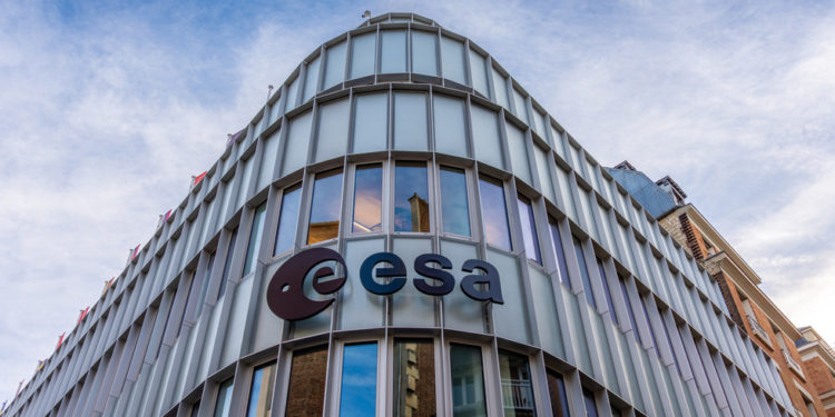 Europa militarizira svoju svemirsku agenciju — RT World News