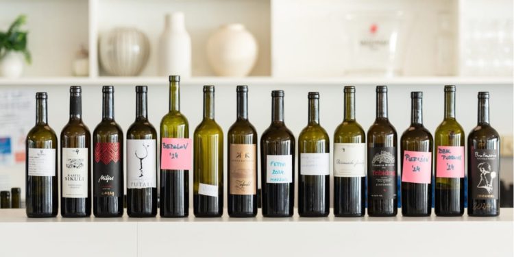 FEŠTA OD VINA Završeno peto izdanje Zinfesta 2025. u Marini Kaštela