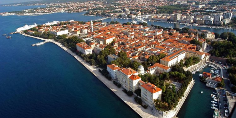 Gradonačelnik čestitao građanima Dan grada: “Gradimo još bolji, ljepši i snažniji Zadar”