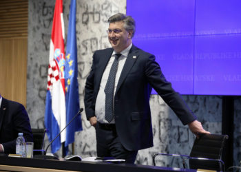 HDZ-u su hitno potrebni novi žetončići: Zna se tko je prvi na udaru