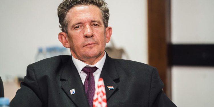 HSP SPLIT: “Dok se hrvatskom domoljubu i branitelju Marku Perkoviću Thompsonu zabranjuje održavanje koncerata kojima širi ljubav prema Bogu, obitelji i Domovini, s druge strane dovodimo one koji šire ideologiju svojih sunarodnjaka”