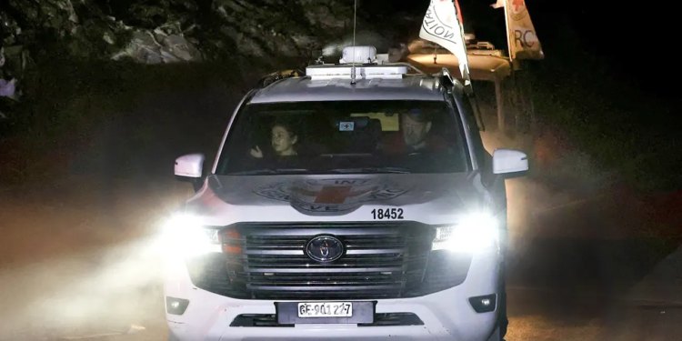 Hamas predaje ostatke izraelskih talaca Crvenom križu, kaže Izrael
