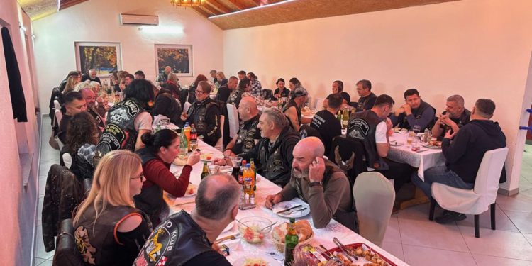 Harley zajednica Dalmacije prikupila 1.000 € za Županijsku ligu protiv raka – Split