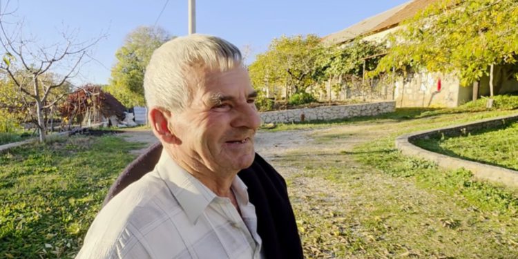 Hercegovac živi sam, umrlo mu dvoje djece: ‘Ne znam kad sam se nasmijao zadnji put’