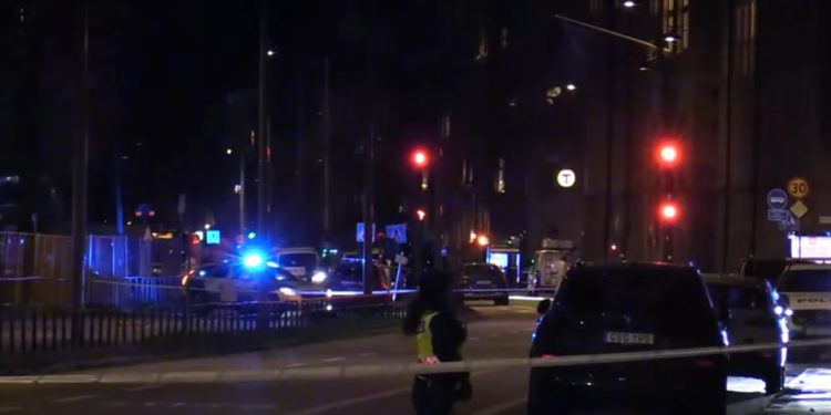 Horor u Europi: Autobus se zabio u stanicu i pokosio ljude, više osoba poginulo