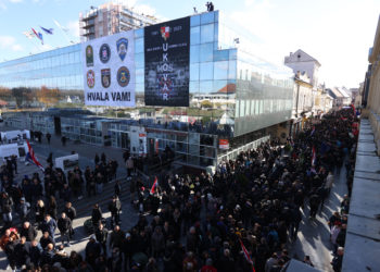 Hrvatska danas pamti žrtvu Vukovara i Škabrnje, i obilježava Dan sjećanja