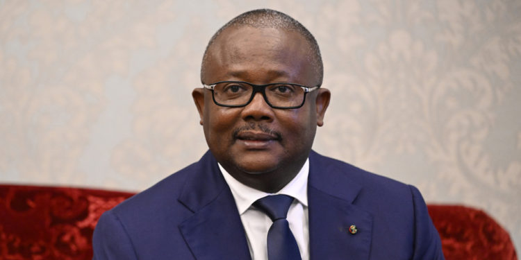 I vođa i suparnik pobjeđuju na izborima u afričkoj državi — RT Africa