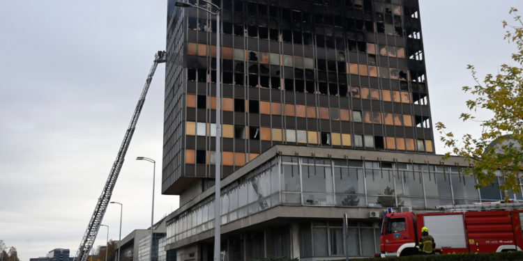 Iz Ministarstva otkrili hoće li itko ‘dignuti’ novac od osiguranja Vjesnikove zgrade