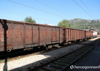 Je li 42 milijuna litara nafte iz Ploča do Blažuja željeznicom stiglo na zakonit način?