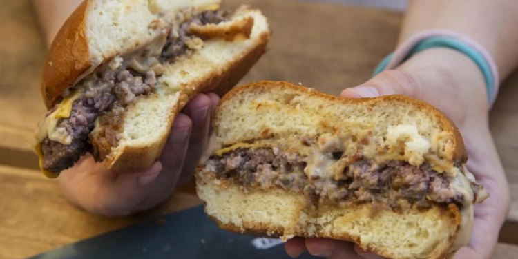 Kakve nam pizze, burgeri i druga hrana u Dubrovniku dolaze na kućni prag? Kontrola pokazala gdje u dostavi ‘škripi’, a izdane su i kazne