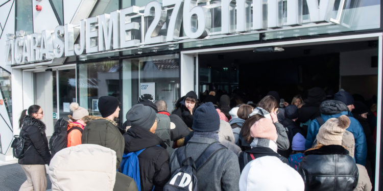 Kaos na putu za Sljeme zgrozio Zagrepčane: ‘A za kaj noge služe’