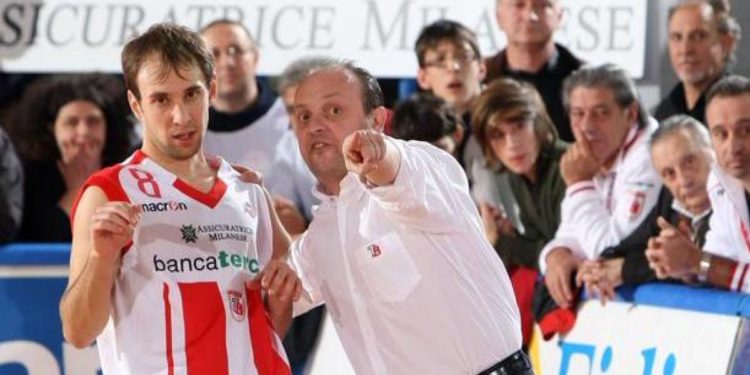 Kaže to pjesnik trener Olimpije, Capobianco