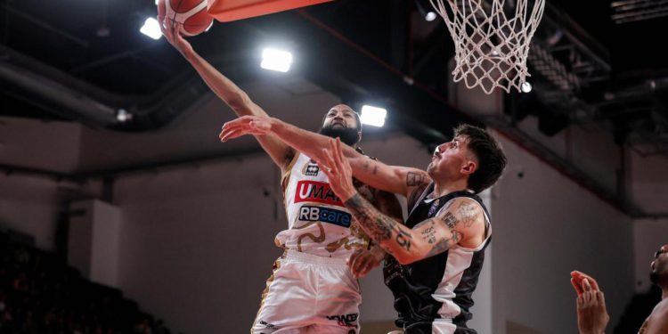 Košarka, najbolji 9. dana Serie A: idealna petorka, iznenađenje, Talijani