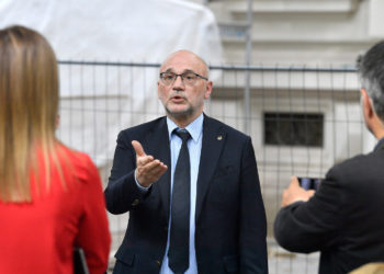 Legendarni odvjetnik otkrio smije li Tomašević zabraniti Thompsonu poklič