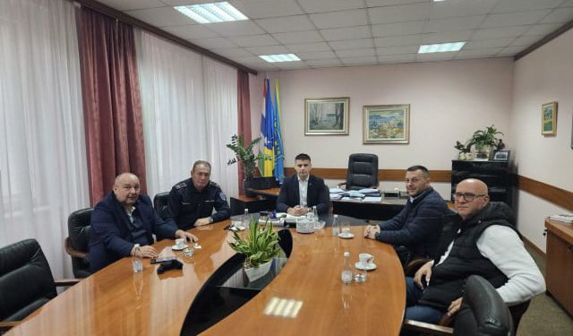 MUP HNŽ-a nabavlja nove uniforme, posao dobile firme iz Mostara i Zenice