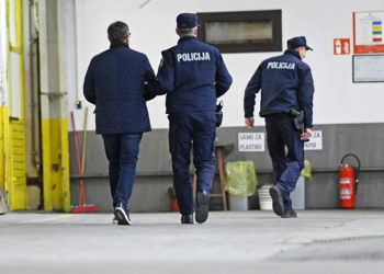 Mikuliću se moguće crno piše: Osumnjičeni za davanje mita pušteni na slobodu