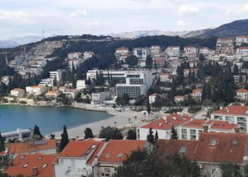 Ministar Bačić najavio brže izdavanje građevinskih dozvola i urbanu komasaciju