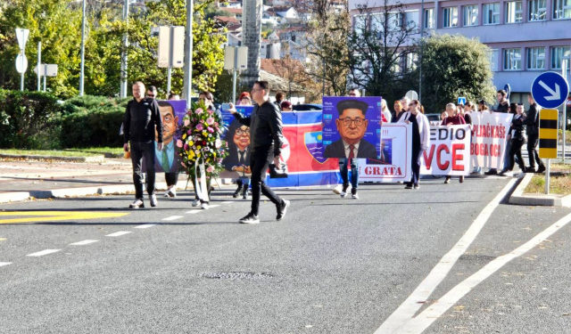 Ministar Šuta zamjerio medicinarima poruke s prosvjeda i poručio da nije nadležan za isplatu njihovih plaća