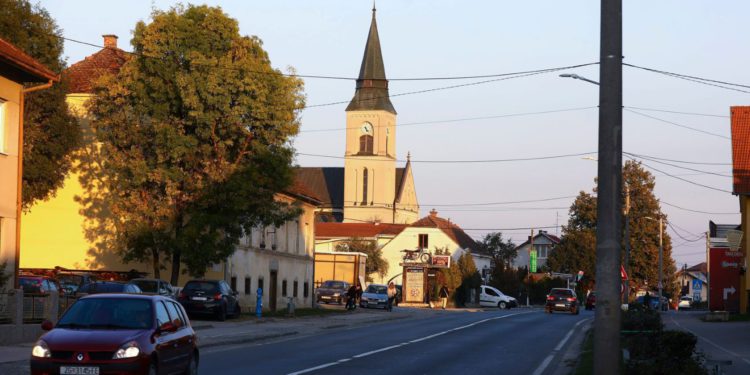 Mišljenje građana može promijeniti pravila: Dugo Selo traži prijedloge za komunalni doprinos