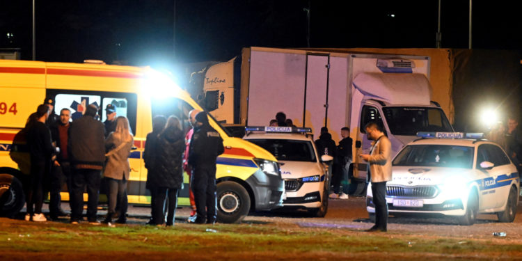 Nakon incidenata u glavnom gradu, dio Dalmatinaca poručio: ‘Kad su utakmice forsiramo književni govor’