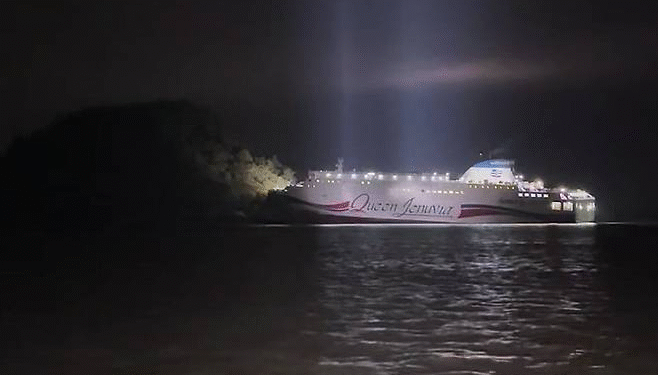 Nasukao se trajekt s 267 putnika i članova posade!