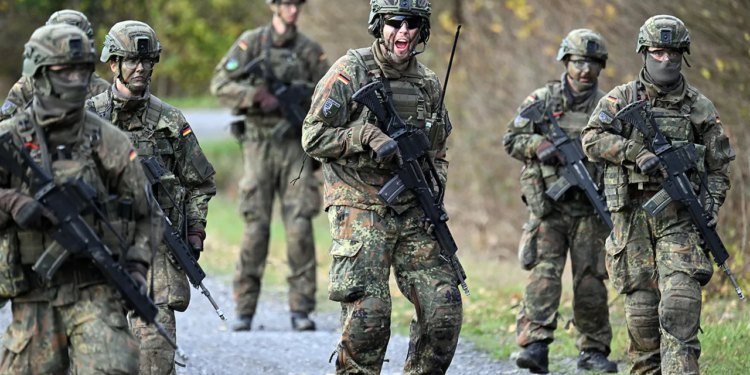 Njemačka pokreće dragovoljno služenje vojnog roka s novim poticajima