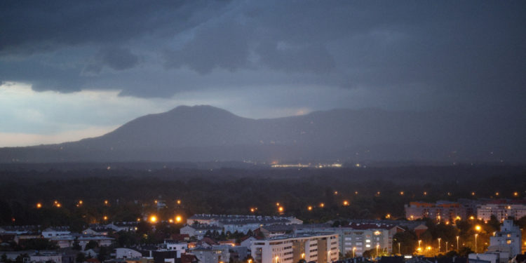 Novi slučaj brutalnog vršnjačkog nasilja u Zagrebu, majka: ‘Prebili su mi sina bokserom, prijetili su da će ga ubiti’