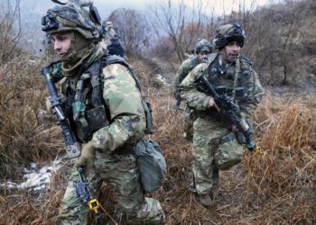 Oči svijeta uperene u američku ratnu grdosiju, u sjeni se kuha novi rat: Ako krene, to znači samo jedno