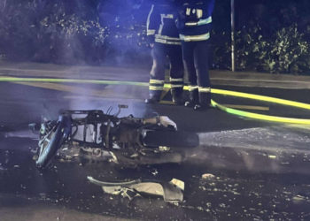 Okolnosti nesreće u kojoj je izgorio motocikl: Motorist zadobio teške ozljede, poznato kako je do sudara došlo