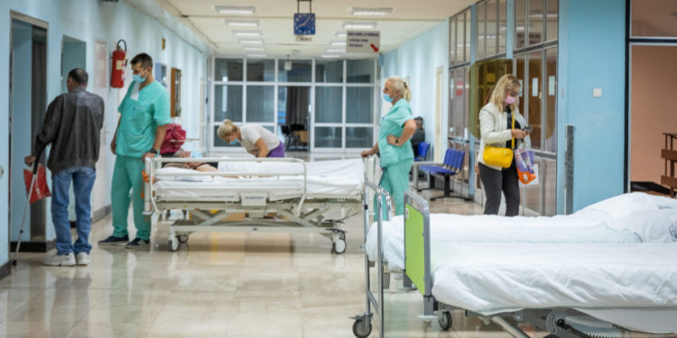 Opaka bolest koje je odnijela milijune života pojavila se u hrvatskom susjedstvu: ‘Počinje od trbuha’