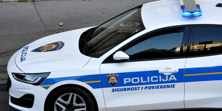 “Operirala” po Supernovoj: 41-godišnjakinja osumnjičena za krađe torbi i kozmetike u prijavljena državnom odvjetništvu