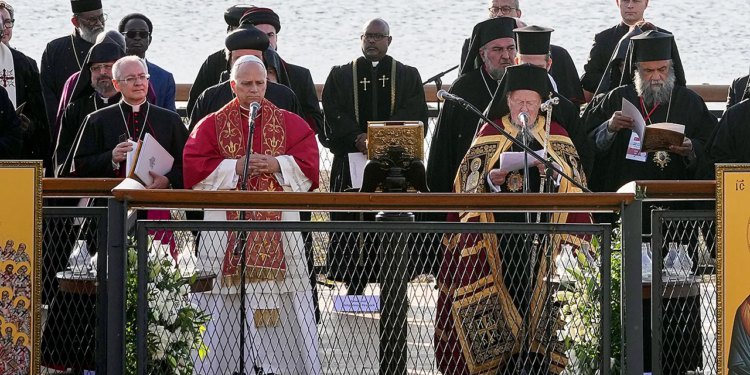 Papa Leo XIV posjećuje Tursku na povijesnoj molitvi za obljetnicu Nikeje