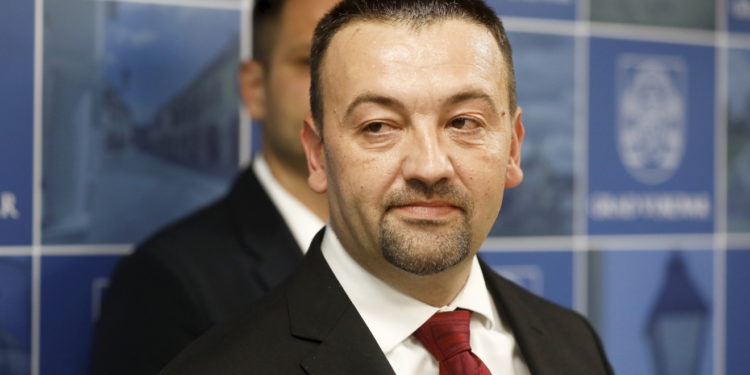 Pavliček traži odgodu srpske izložbe u Vukovaru: ‘Svaki pedalj grada natopljen je krvlju branitelja’