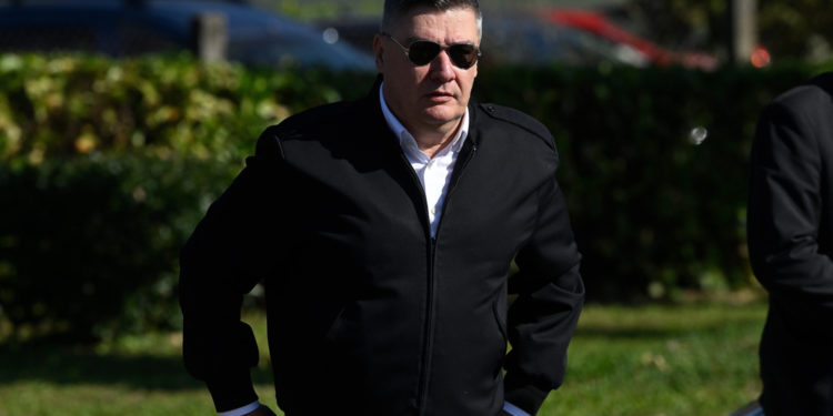 Pazite s kim se predsjednik družio: ‘Donio nam je rakiju, kao da se znamo sto godina’