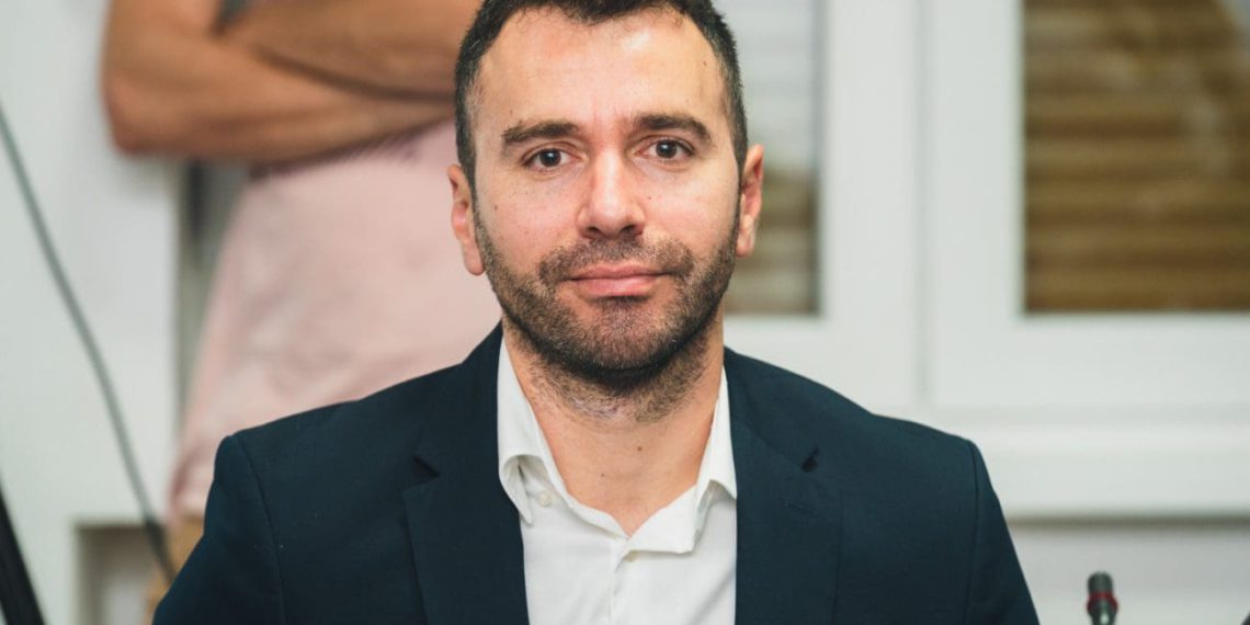 Piplica: “Ivošević pokušava sakriti financijsko rasulo Košarkaškog kluba Split”