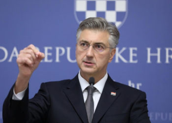 Plenković očitao lekciju DP-u: ‘Srbi u Hrvatskoj žive, živjeli su prije, a živjet će i sutra. Oni imaju pravo na zaštitu svog identiteta’