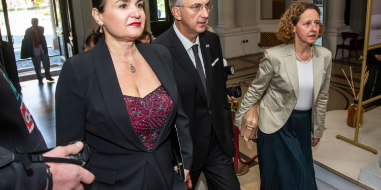 Plenkovićeva miljenica o spornom lajku: ‘Znate, bila sam u visokoj temperaturi’
