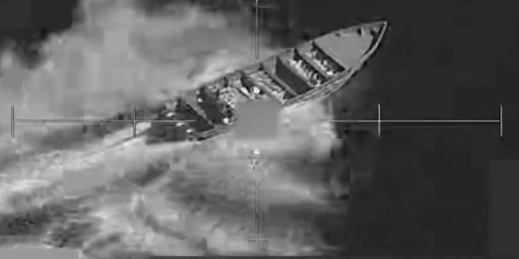 “Pobijte sve na!” na sumnjivim plovilima