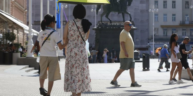 Pogledajte kolika je prosječna i medijalna plaća u Zagrebu, veća je od ostataka Hrvatske i to u srcu turističke sezone