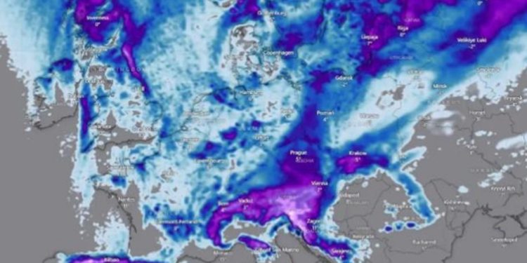 Pogoršala se prognoza, upaljeni alarmi za Hrvatsku, a strani meteorolozi najavljuju: Dolazi arktički val