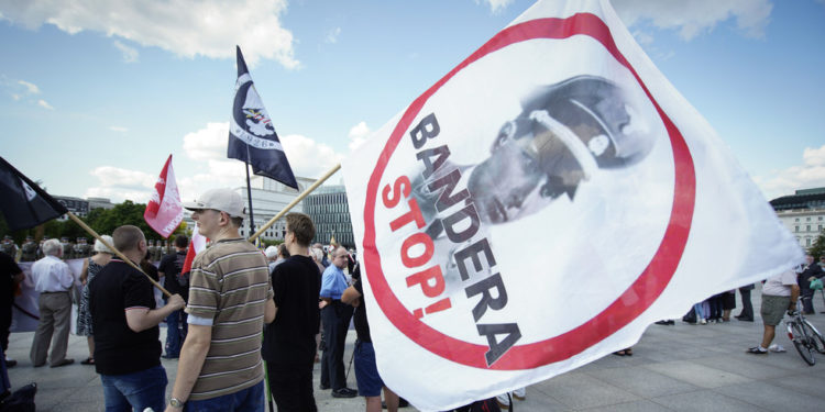 Poljski zastupnici odbacili su pokušaj da se zabrani veličanje ukrajinskih nacističkih suradnika — RT World News