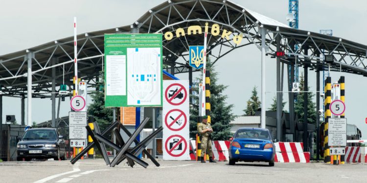 Porast broja ukrajinskih mladića koji dolaze u EU nakon što je Kijev olabavio pravila