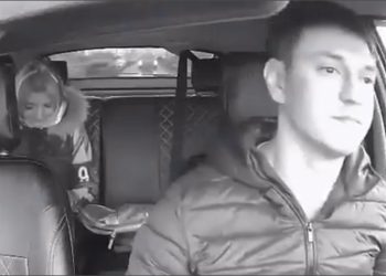 Potegla mačetu na taksista jer više nije mogla slušati njegovu muziku: ‘Mijenjaj glazbu odmah’
